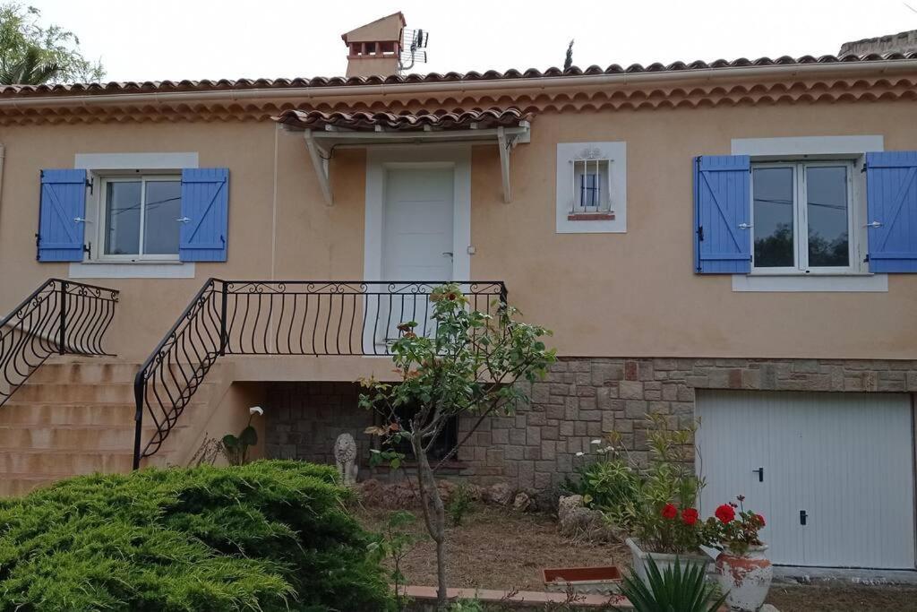 Maison Au Calme Avec Jardin Et Piscine Saint Raphael Extérieur photo